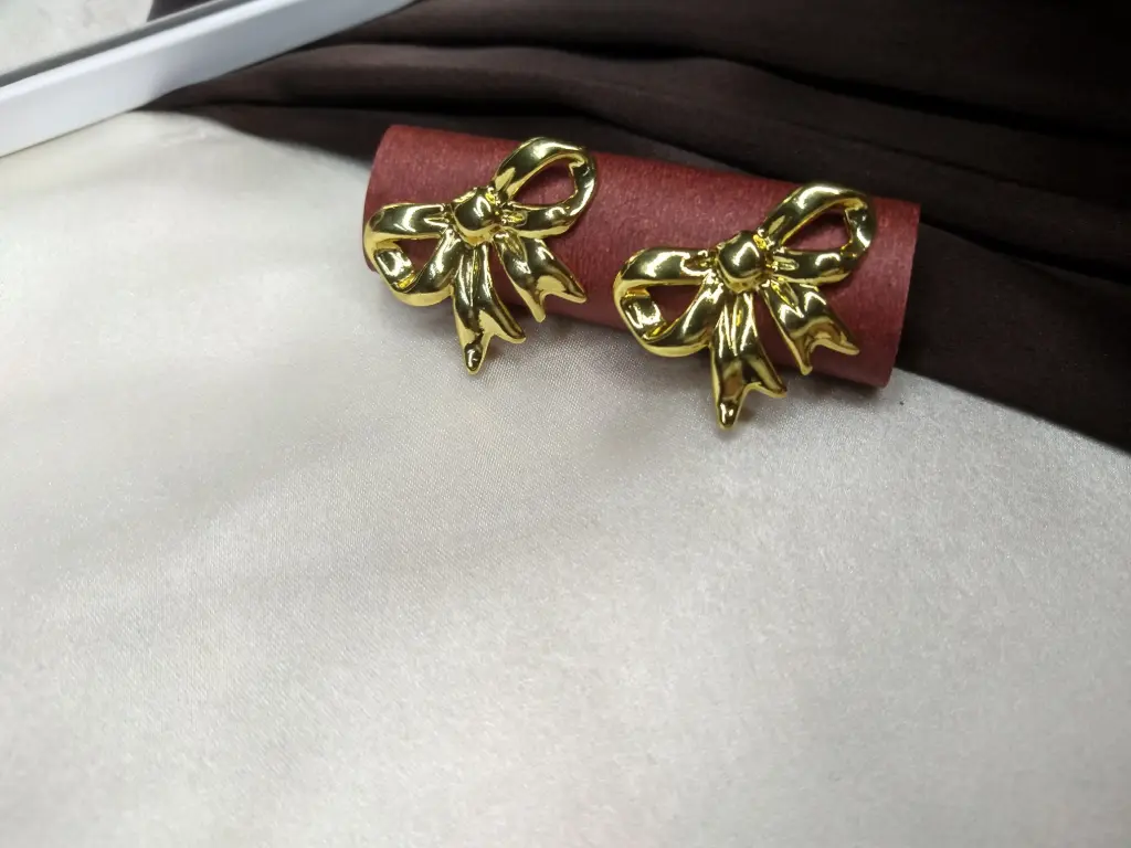 Prats Bow Tie Earrings