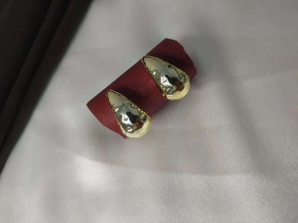 Prats Teardrop Earrings