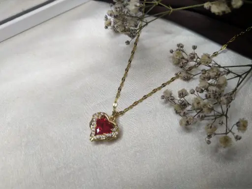 Prats Heart On Fire Pendant