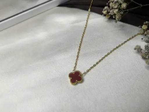 Prats Red Clover Pendant